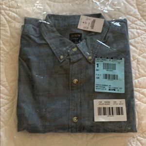 J Crew men’s flex chambray shirt